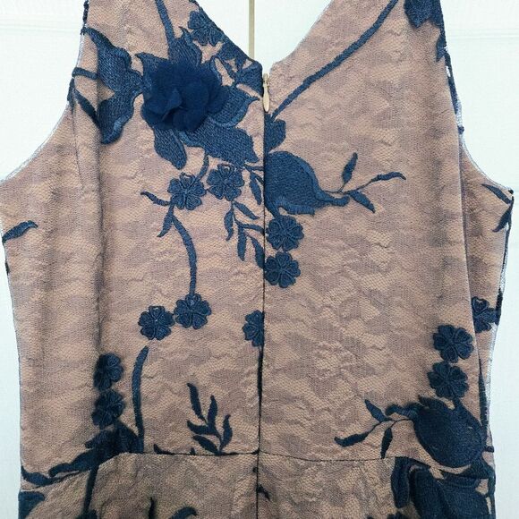 Dress the Population Womens Audrey Midi A-Line 3D Floral Dress Navy Nude Medium - Picture 6 of 13